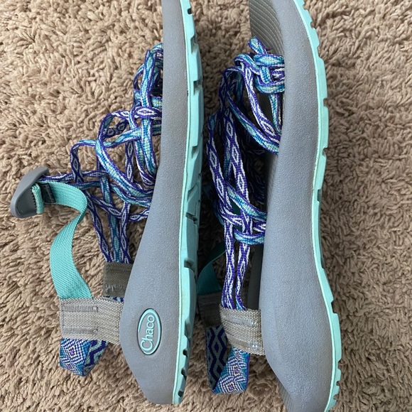 3 Strap Chacos - Picture 5 of 5